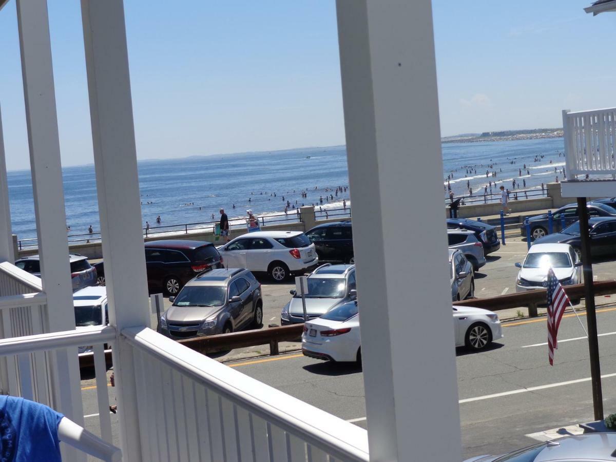 Jonathan'S On The Oceanfront Hampton Exterior foto